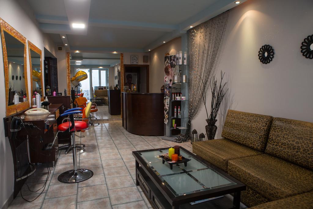 Voras Apartments Като-Лутраки Экстерьер фото
